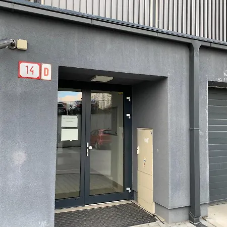 Bl - The Lenka, 24hr Self Check-in, Free Private Parking, Balcony With Mountain View, 5 Minute Walk To Center * 반스카비스트리카