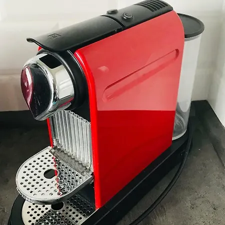 Bl - The Lenka, 24hr Self Check-in, Free Private Parking, Balcony With Mountain View, 5 Minute Walk To Center *